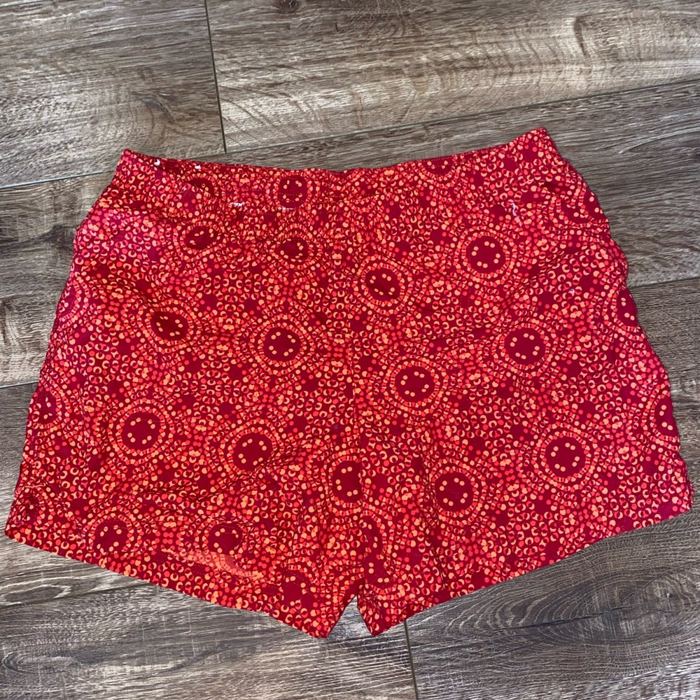Women's Columbia Shorts w/ Pockets - Medium